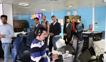 بازدید دانشجویان کارشناسی ارشد مدیریت رسانه از فعالیت‌های رسانه ای شبکه های خبری برون مرزی