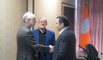بازدید دکتر صالحی، رئیس سازمان انرژی اتمی از پژوهشکده دانشنامه نگاری