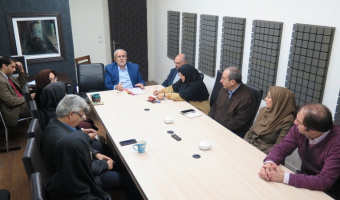 گزارش بازدید دکتر قبادی از پژوهشکده زبانشناسی