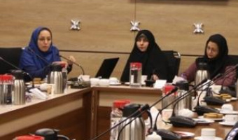 ادبیات و محیط زیست/فریدون عموزاده خلیلی،زهرا پارساپور،هانیه زرگرللهی/۲۳-۱۰-۱۳۹۷